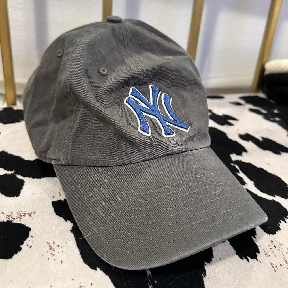 47 MLB Charcoal Pastel Ballpark Clean Up Adjustable Hat